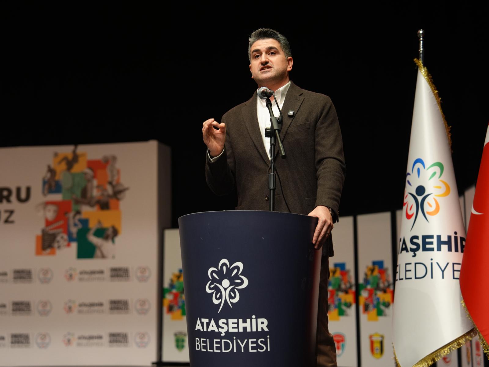 Ataşehir’de Sanat ve Spor Alanında Ünlü İsimleri Buluşturan Panel