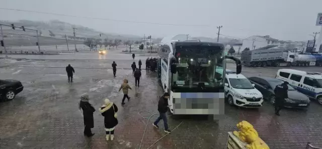 Elazığ'daki Kavga, Tuvaletini Duvara Yapan Yolcu Nedeniyle Çıkmış
